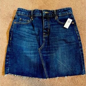 Brand new with tags Old Navy mini skirt